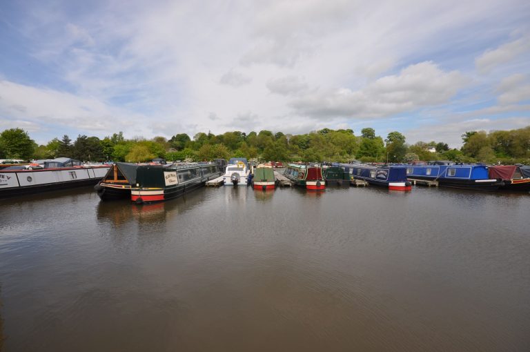 blackwater meadow marina boats 768x510