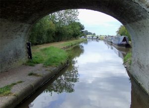 shebdon farm moorings bridge 300x218