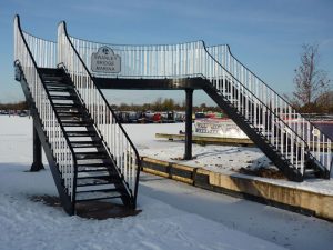 swanley bridge marina entrance 300x225