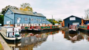 whitchurch marina shop 300x169