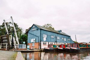 wrenbury mill marina bridge 300x200