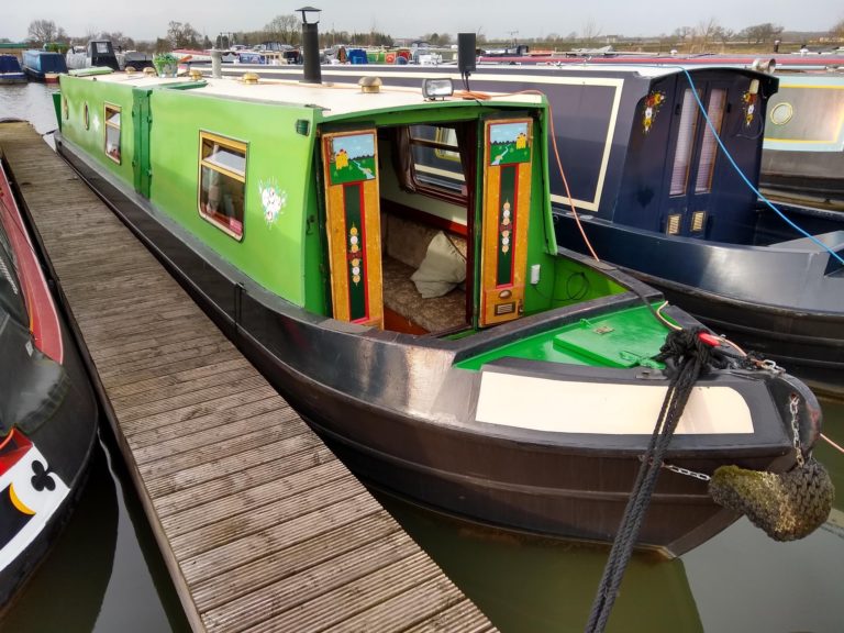 ashby canal centre boats 768x576