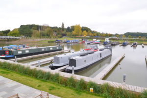 bosworth marina boats 300x200