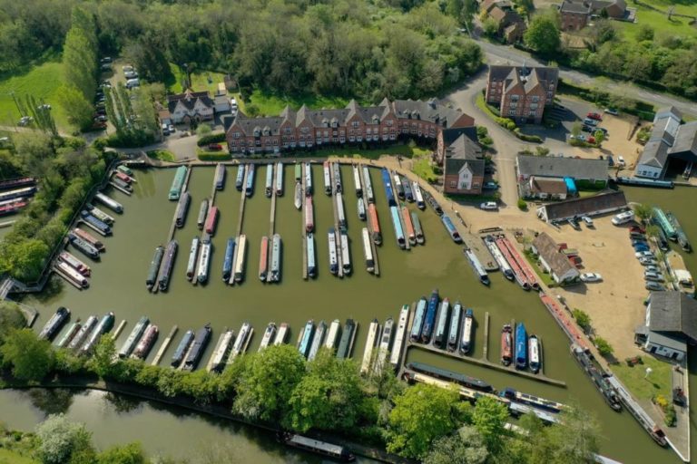 braunston marina drone 768x512