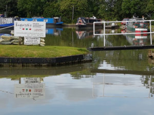 bugbrooke marina brodge 300x225