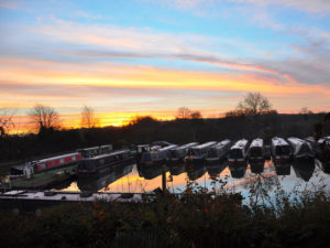 bugbrooke marina dusk 300x225