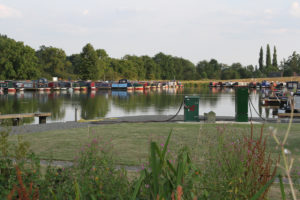 cropredy marina view 300x200