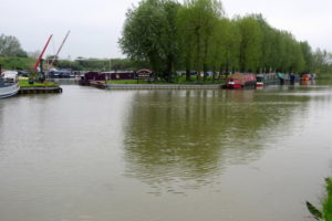 kingfisher marina view 300x200