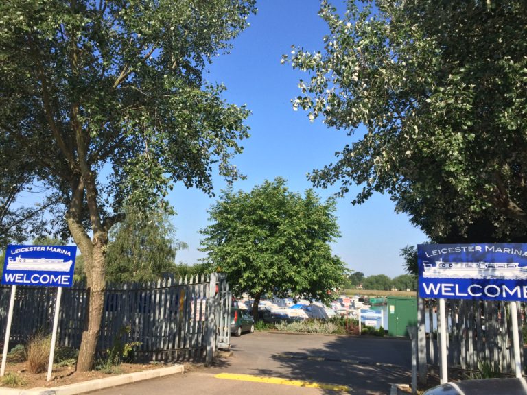 leicester marina entrance 768x576