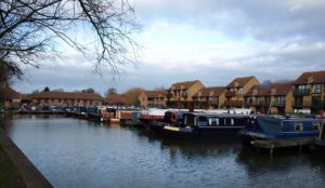 milton keynes marina houses 300x174