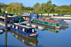 tewkesbury marina boats 300x200