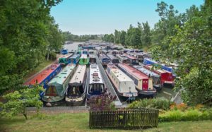 whilton marina narrowboats 300x187