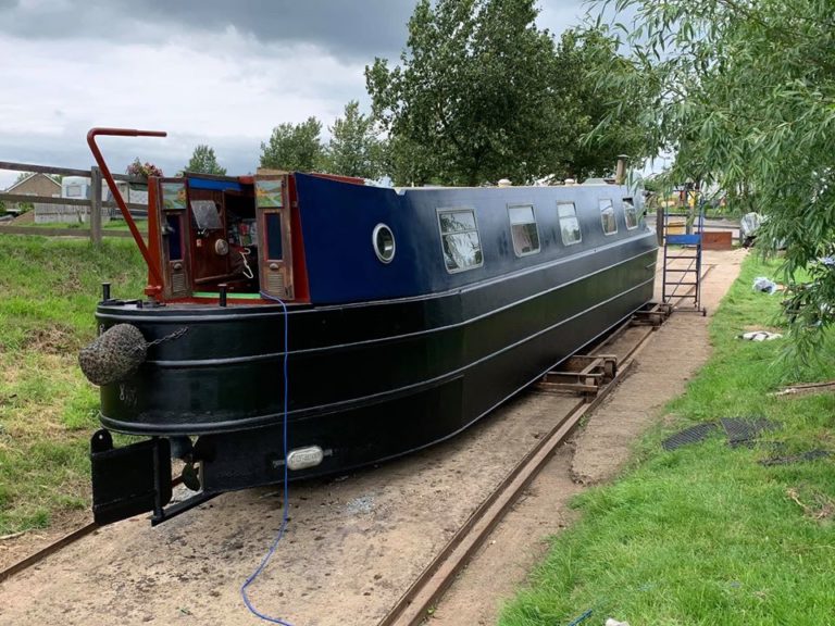 47ft Narrowboat For Sale - Recently Painted - Canal & River Hub