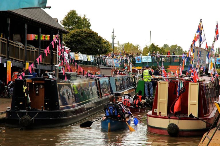 Banbury Canal Festival 8 768x512