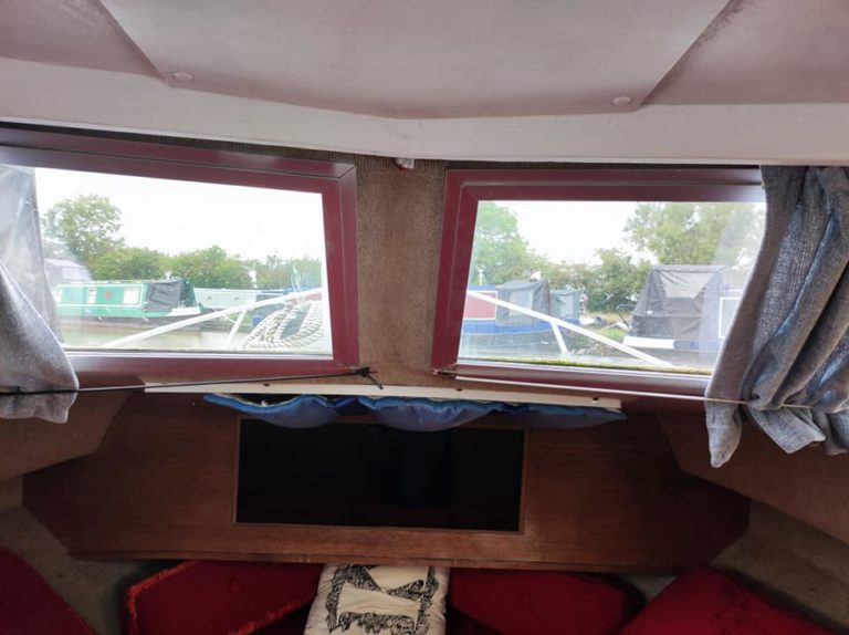 grp boat manchester 13 768x574