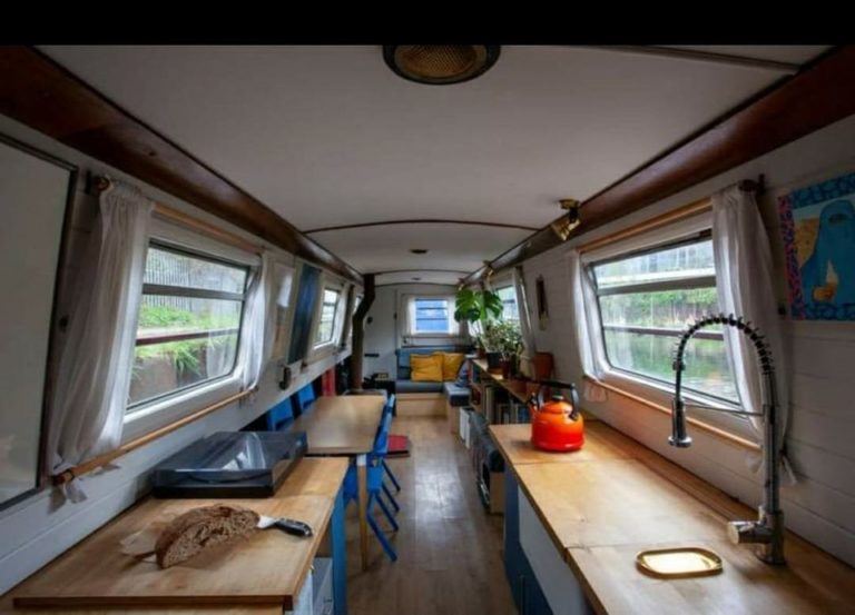 nb hamlet london 15 768x553