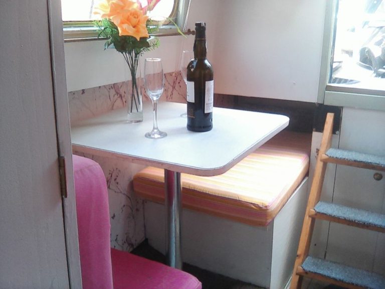 now voyager narrowboat 6 768x576