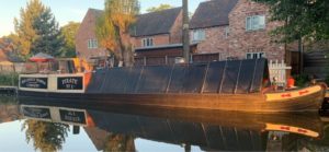 pirate trad replica narrowboat 1 300x139