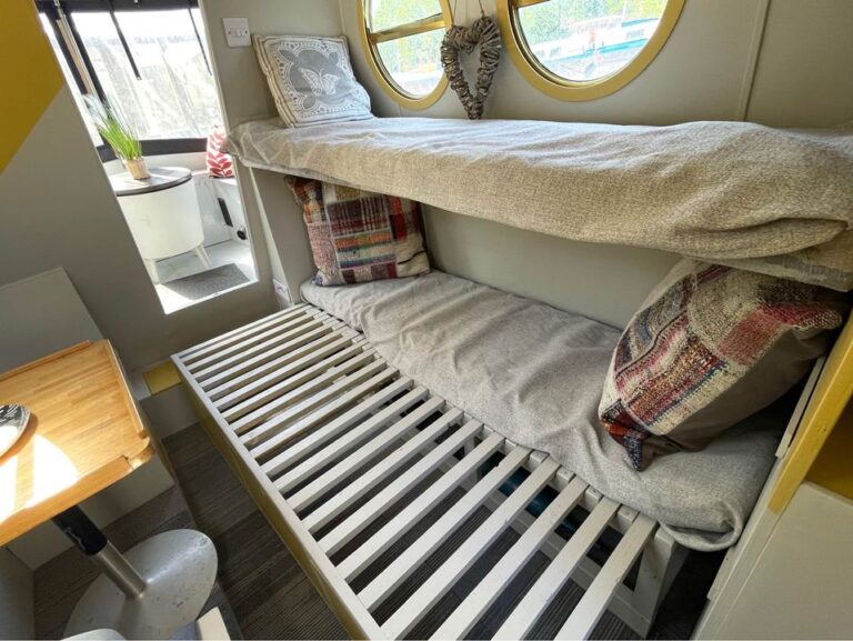 2022 Wilderness Narrowboat 5 768x577