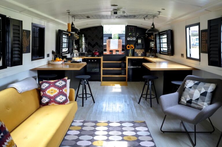 collingwood euro cruiser widebeam 9 768x511