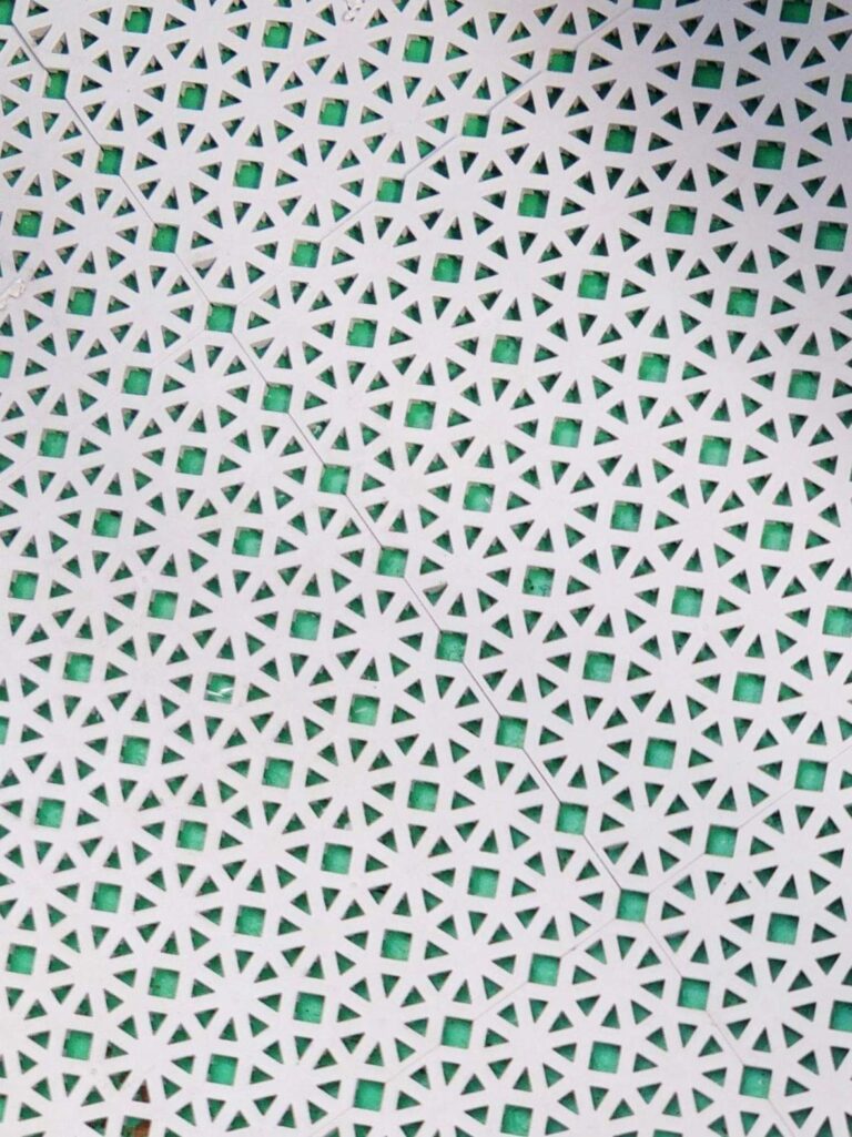 e2f83718515ef58e3040429f15fcd9f8.0 768x1025