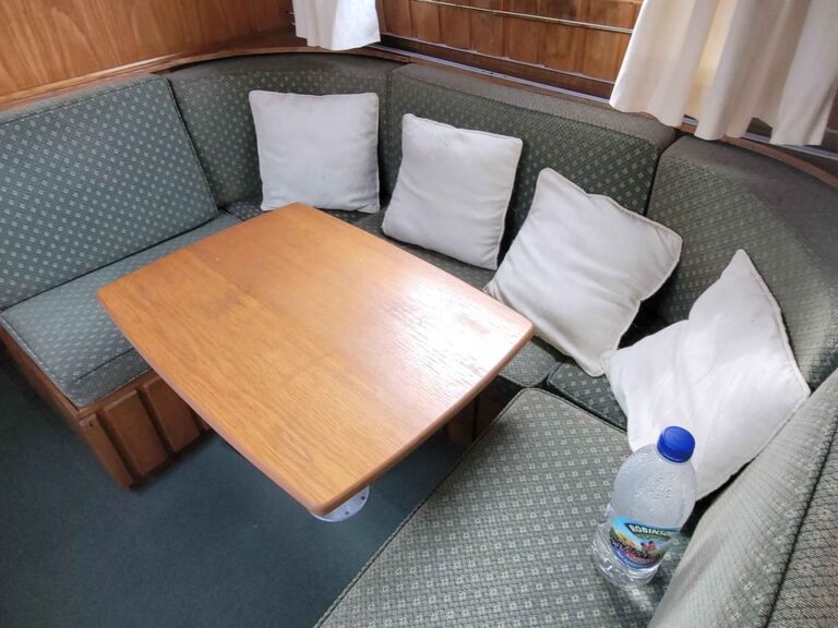 narrowboat endeavour preston 10 768x576