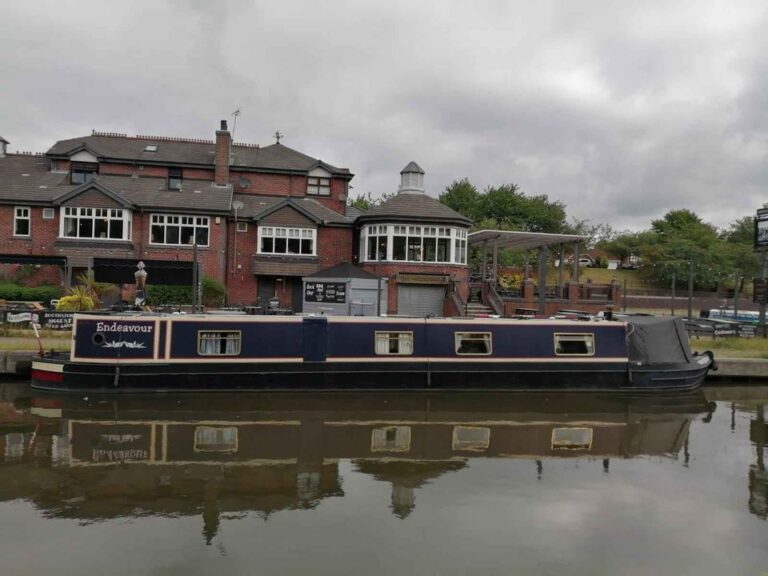 narrowboat endeavour preston 15 768x576