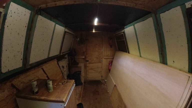 springer v bottom boat 12 768x432