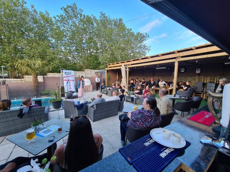 the jolly anglers readin 3 768x576