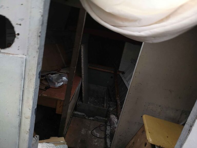 1942 wooden boat for sale 7 768x576