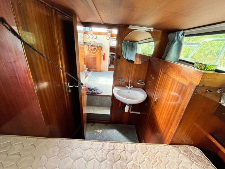 dutch river cruiser 14 768x576