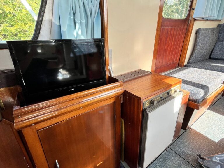 dutch river cruiser 9 768x576