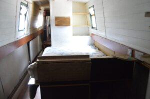 watford rd fab narrowboat for sale 3 300x199