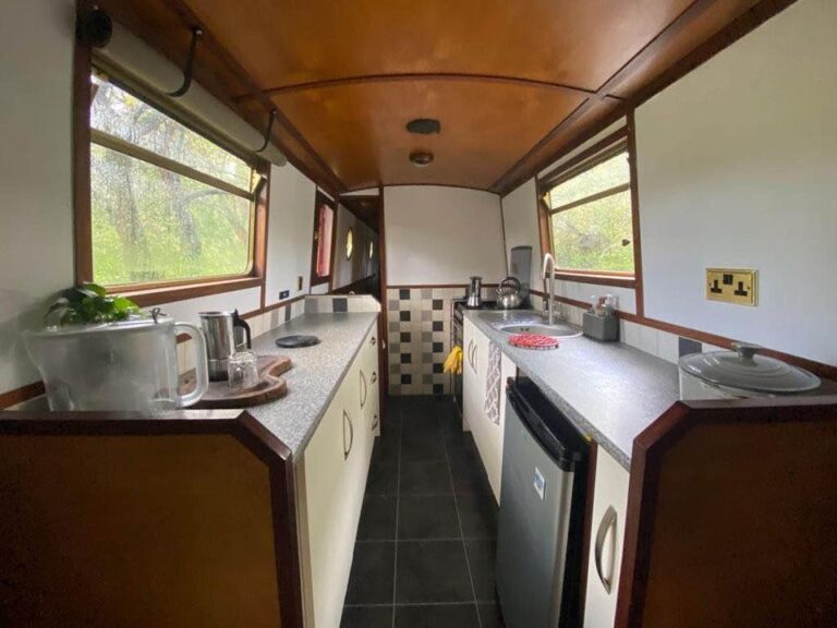 2002 RND Narrowboat For Sale 15 768x576