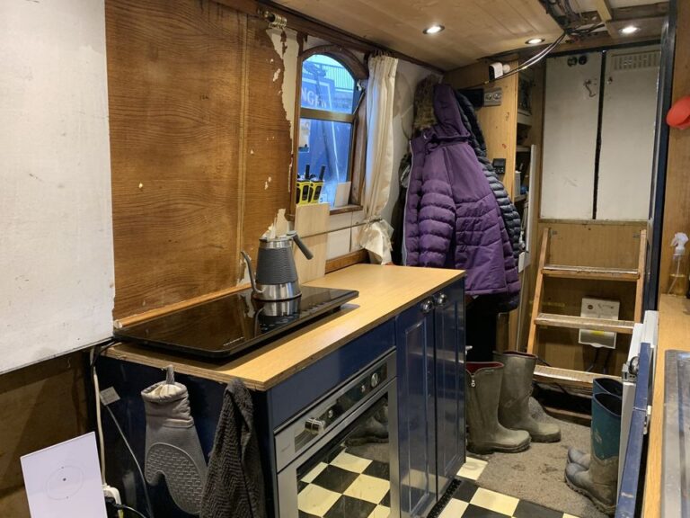 56ft narrawboat for sale doncaster 3 768x576