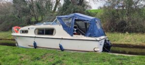 gilly whizz grp boat for sale 8 300x135