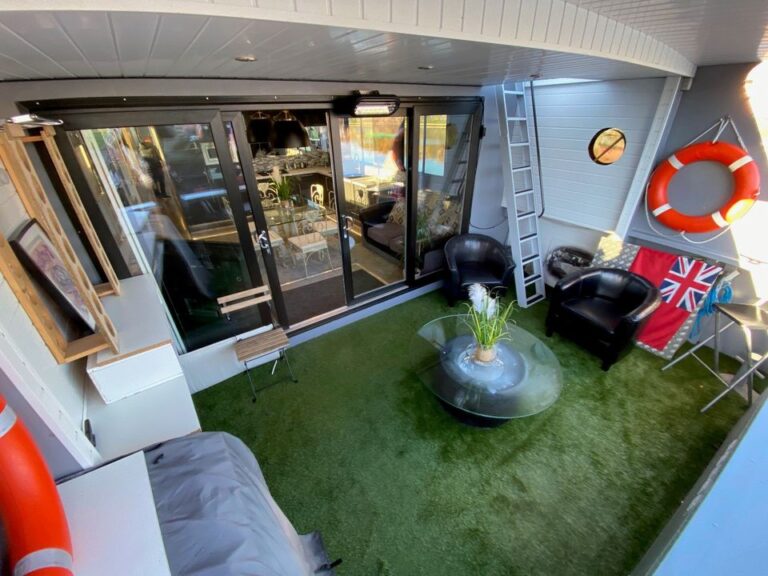 the pit stop for sale 6 768x576