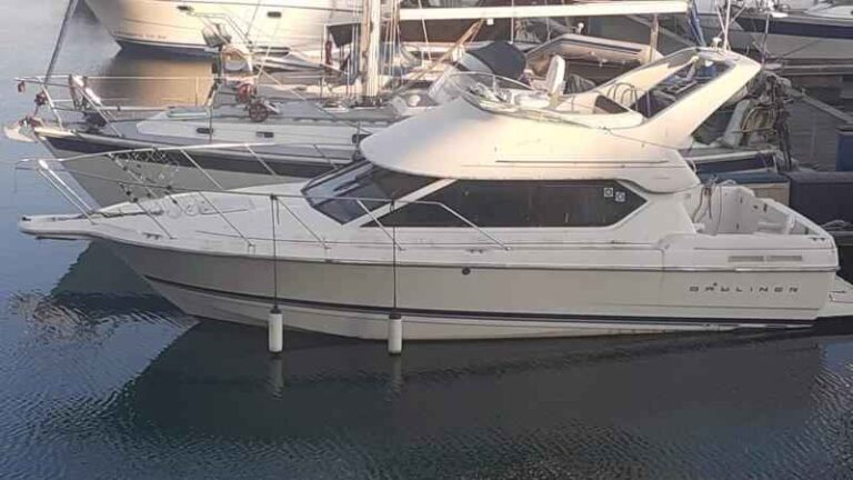 1996 Bayliner 2858 7 768x432