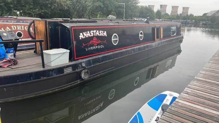 Anasrasia narrowboat for sale 1 768x432