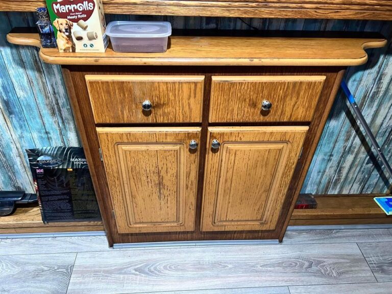 Anastasia narrowboat for sale 11 768x576