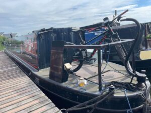 Anastasia narrowboat for sale 4 300x225