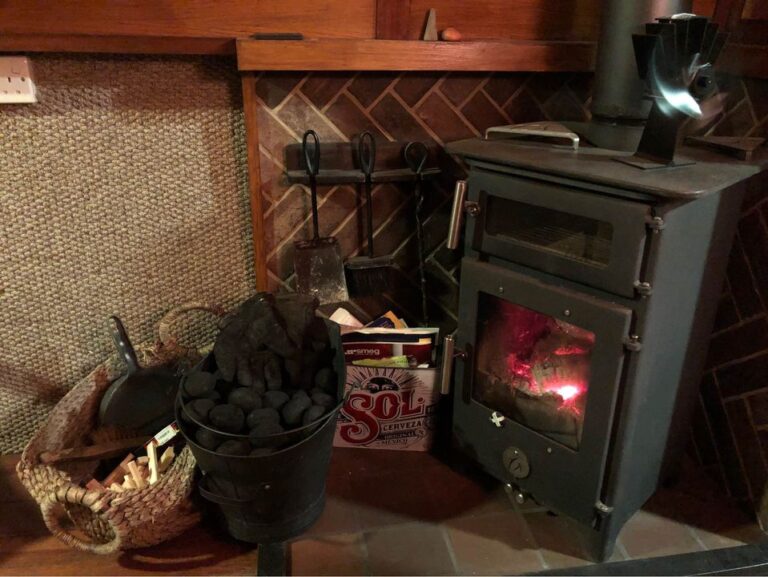 Nirvana Narrowboat 13 768x577