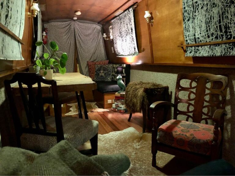 Nirvana Narrowboat 4 768x577