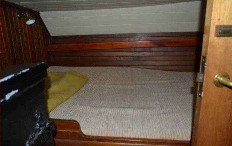 1907 50ft Dutch Barge Tjalk For Sale 5 768x486