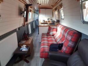 1986 Gordon and Wilson narrowboat for sale 17 300x225