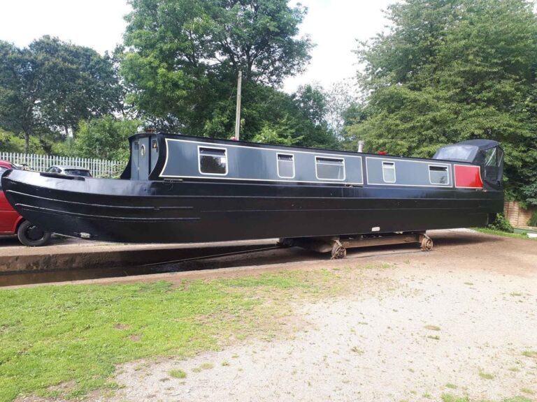 1986 Gordon and Wilson narrowboat for sale 20 768x576