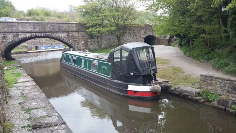 1986 Gordon and Wilson narrowboat for sale 9 768x432