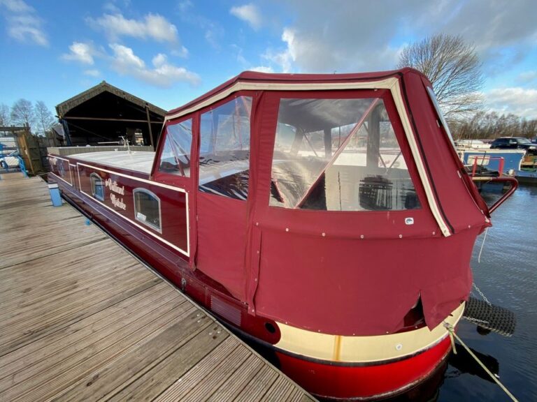 2018 DB Marine widebeam Goole 12 768x576