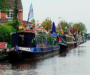 Cassiobury Park Floating Market 6 300x249