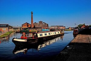 Ellesmere Port Easter Boat Gathering 4 300x200